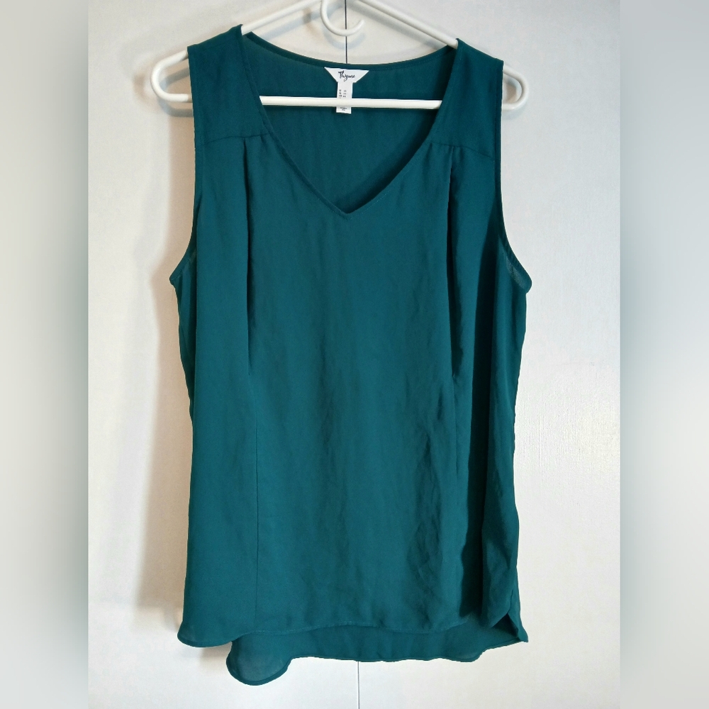 Thyme Maternity Forest Green sleeveless breastfeeding top size Lg